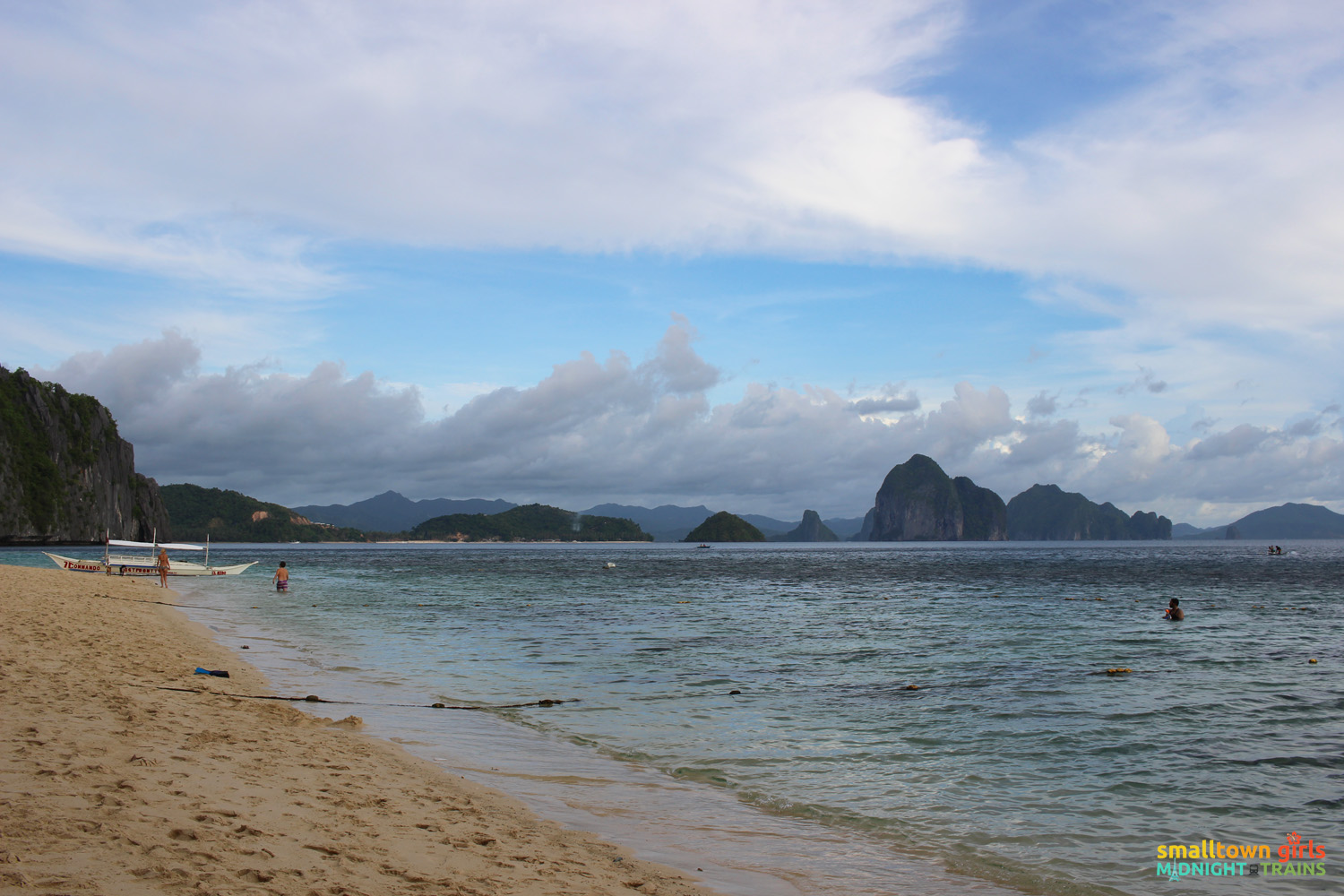 El Nido paradise combo tour A and C -- Seven Commando Beach has fine white sand and the most stunning views